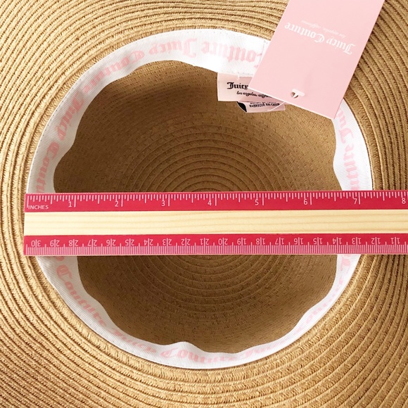 NWT Juicy Couture Woven Floppy Sun Beach Straw Hat With Goldtone Chain & Charms - Picture 13 of 13
